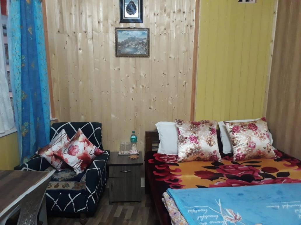 Smriya Homestay Dardzsiling Kültér fotó