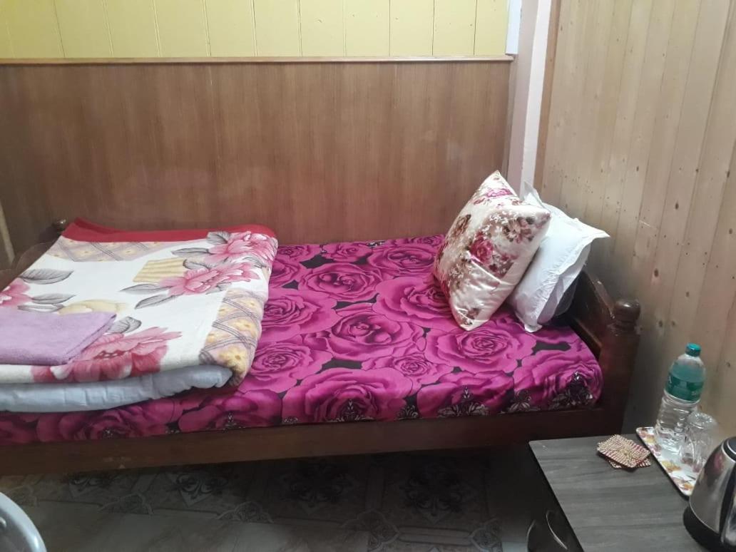 Smriya Homestay Dardzsiling Kültér fotó